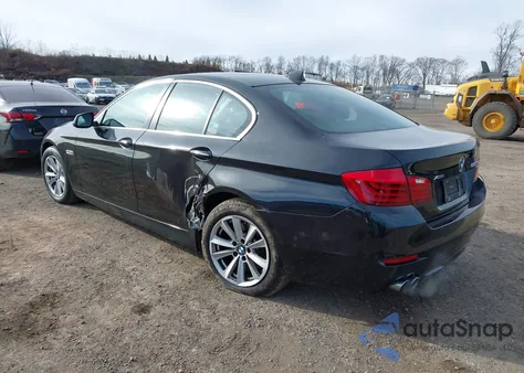 2016 BMW 528I xDrive z USA, uszkodzony, nr VIN WBA5A7C50GG643191